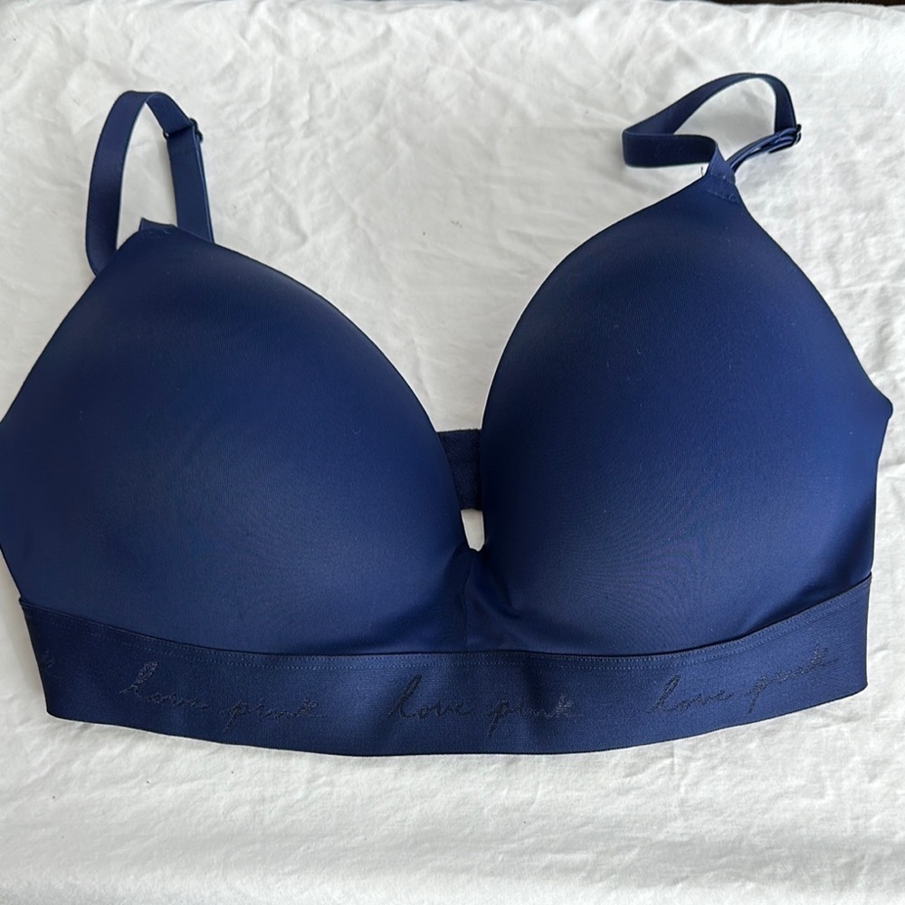 Pink Victoria Secret Evevywhere Wireless Push Up Bra